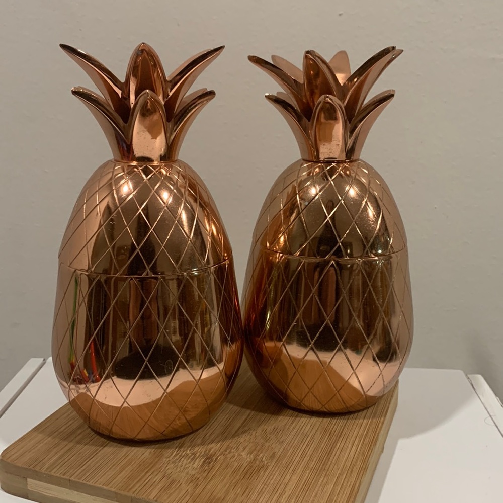W&P Rose Gold Pineapple cocktail tumblers
